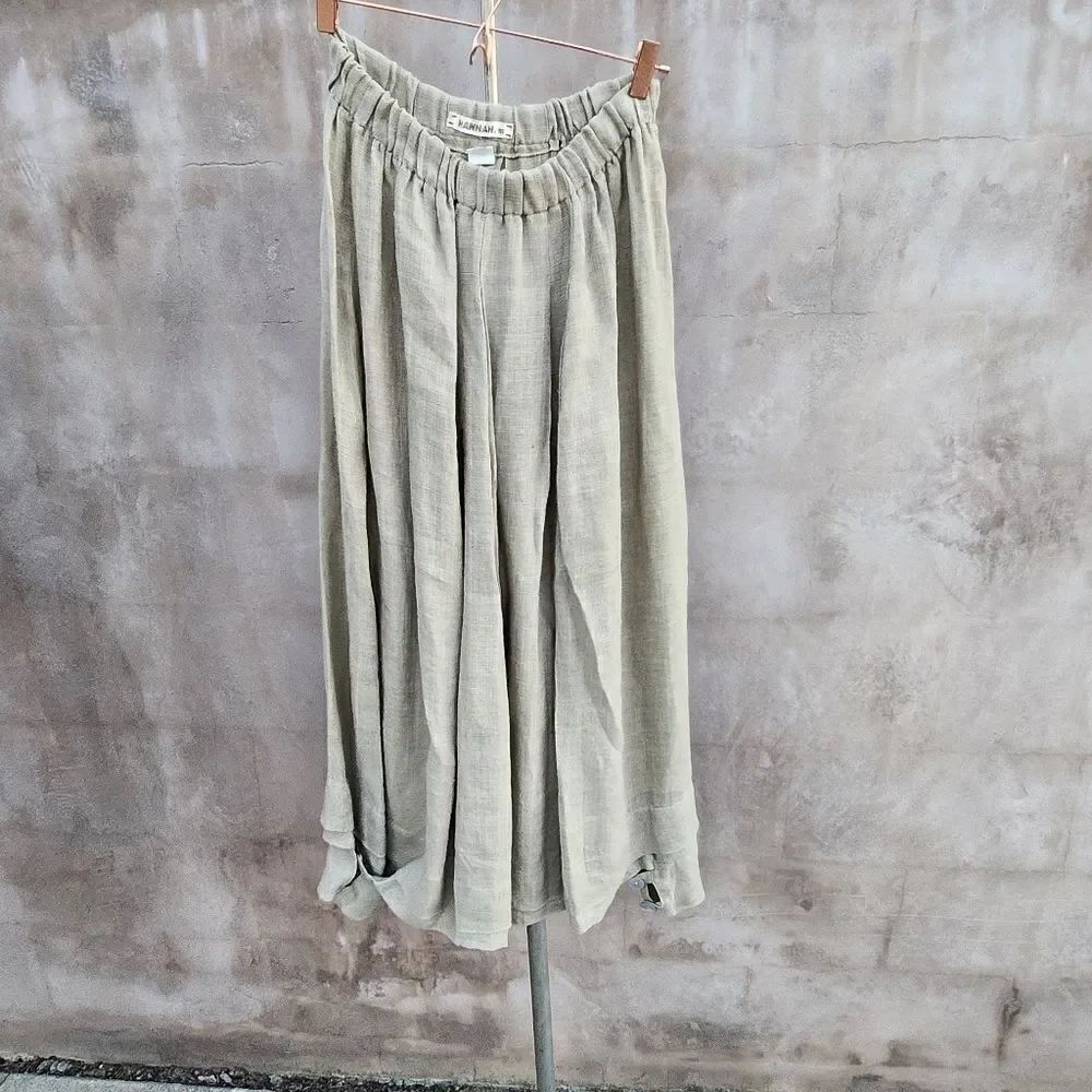 Hannah. M lagenlook linen skirt layered hem sage green